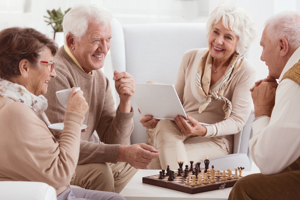 Aging Parents: Is a Senior Assisted Living Facility Right for Them